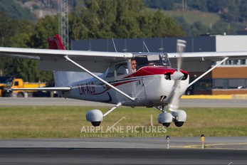 LN-ALG - Private Cessna 172 Skyhawk (all models except RG)