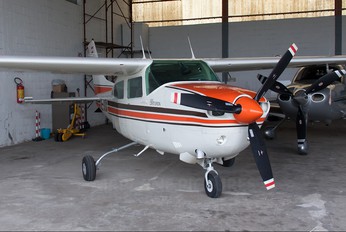 OE-DOX - Private Cessna 210 Centurion