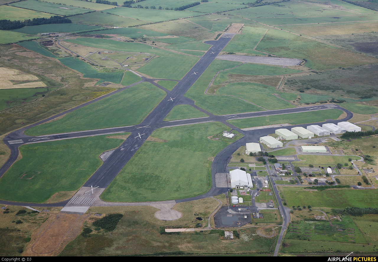 - Airport Overview - aircraft at West Freugh
