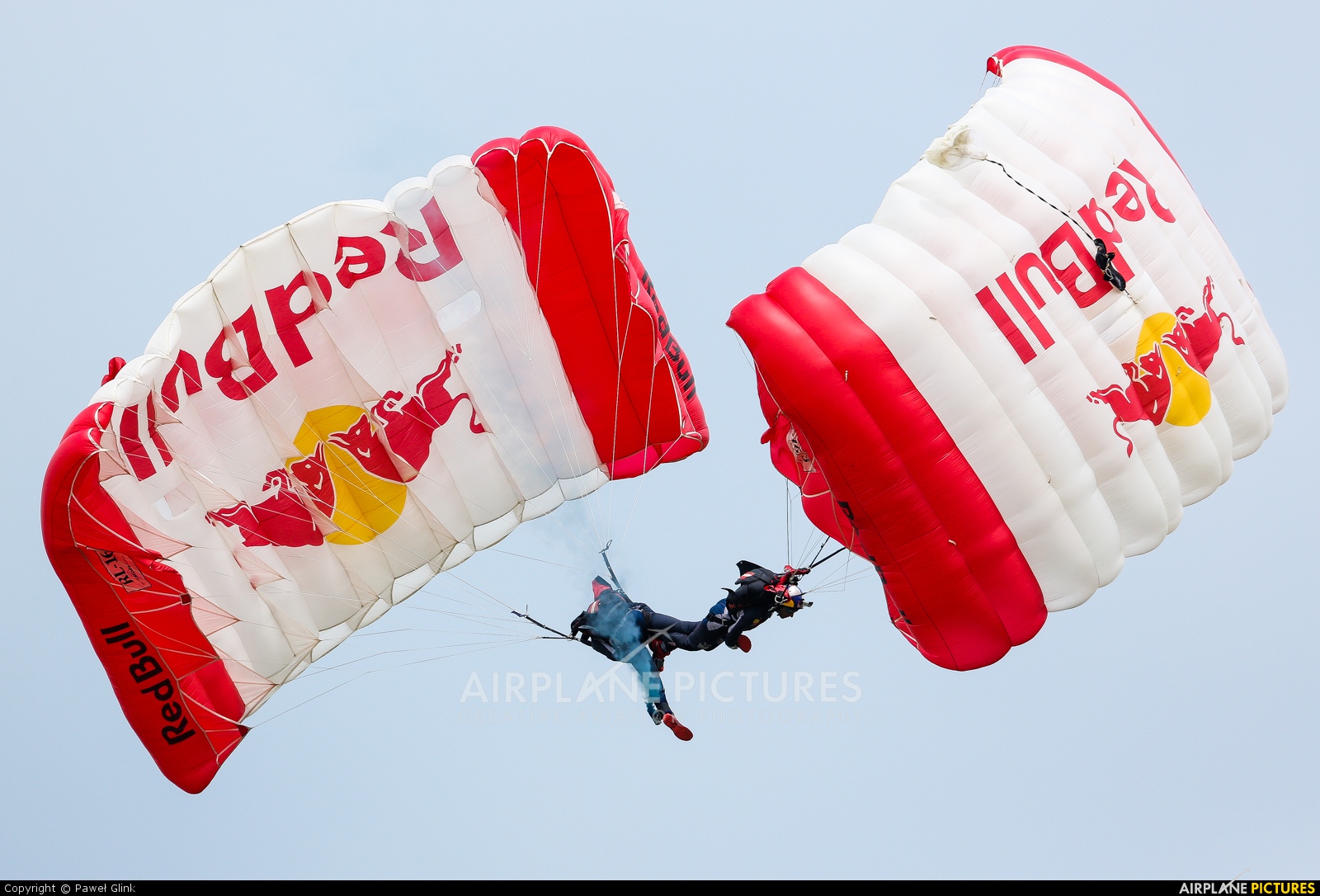 Red Bull Sky Dive Team - aircraft at Zeltweg
