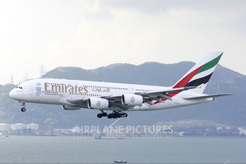 A6-EDC - Emirates Airlines Airbus A380