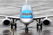 KLM Cityhopper PH-EZW image