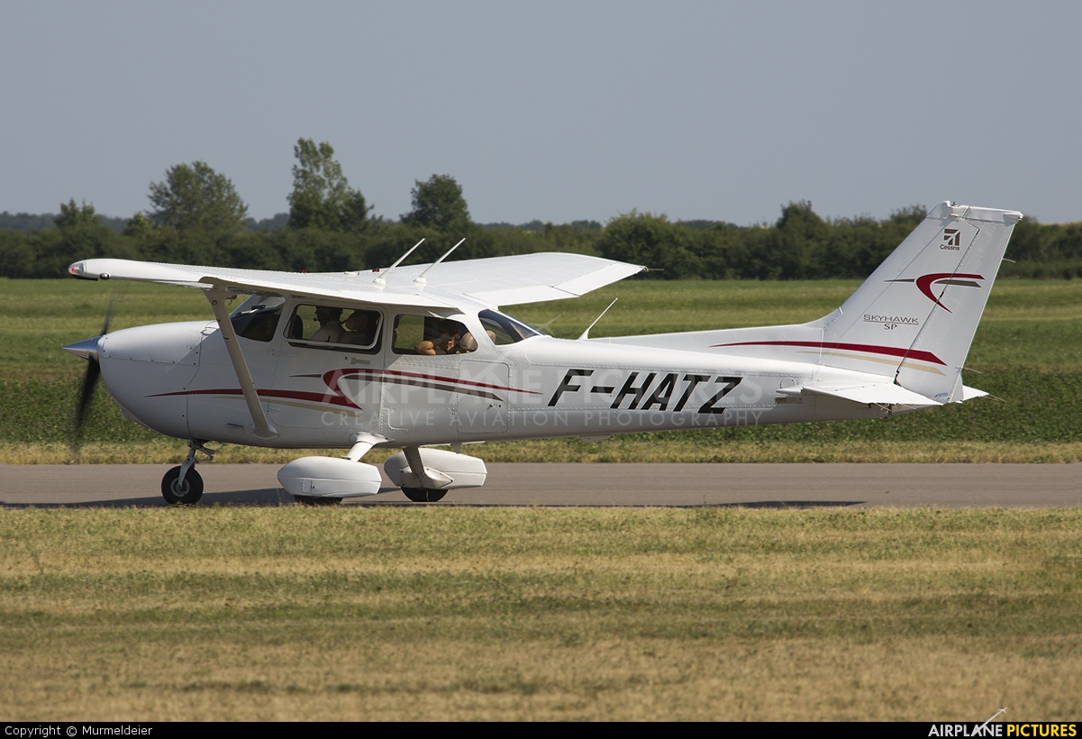 Private F-HATZ aircraft at Chambley-Bussières