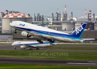 JA8967 - ANA - All Nippon Airways Boeing 777-200
