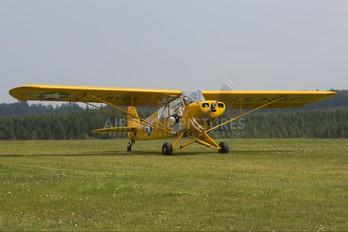 F-BVOZ - Private Piper PA-18 Super Cub