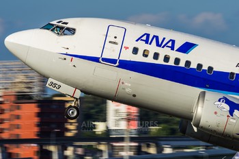 JA353K - ANA Wings Boeing 737-500
