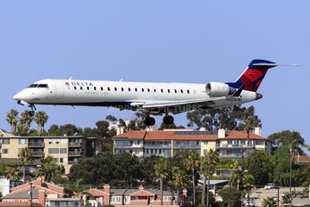 N632SK - Delta Connection - SkyWest Airlines Canadair CL-600 CRJ-702