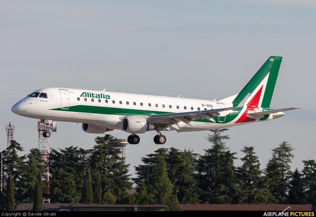 Alitalia EI-RDK aircraft at Verona - Villafranca