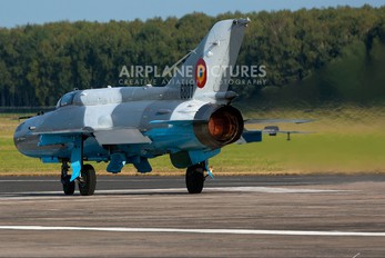 6807 - Romania - Air Force Mikoyan-Gurevich MiG-21 LanceR C