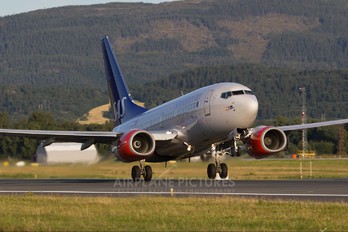 LN-RRZ - SAS - Scandinavian Airlines Boeing 737-600