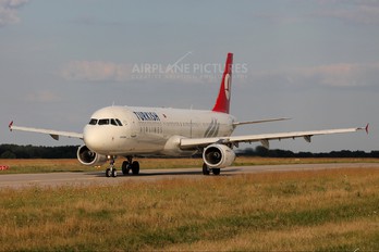 TC-JMK - Turkish Airlines Airbus A321