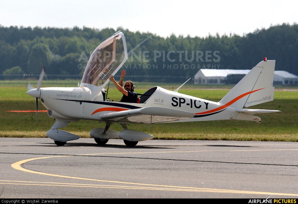 Private SP-ICY aircraft at Radom - Sadków