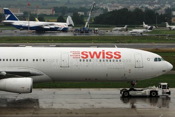HB-JMM - Swiss Airbus A340-300
