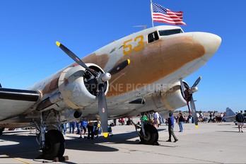 N53ST - Commemorative Air Force Douglas DC-3