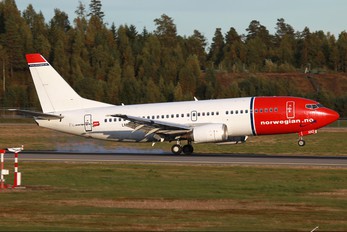 LN-KKD - Norwegian Air Shuttle Boeing 737-300