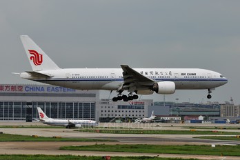 B-2061 - Air China Boeing 777-200