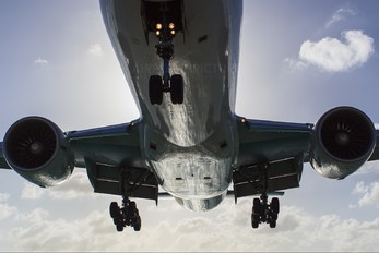 EI-ISD - Alitalia Boeing 777-200ER