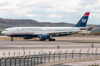 N282AY - US Airways Airbus A330-200