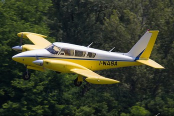 I-NASA - Private Piper PA-30 Twin Comanche