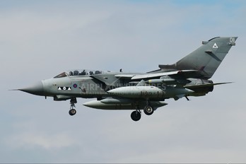 ZA400 - Royal Air Force Panavia Tornado GR.4 / 4A