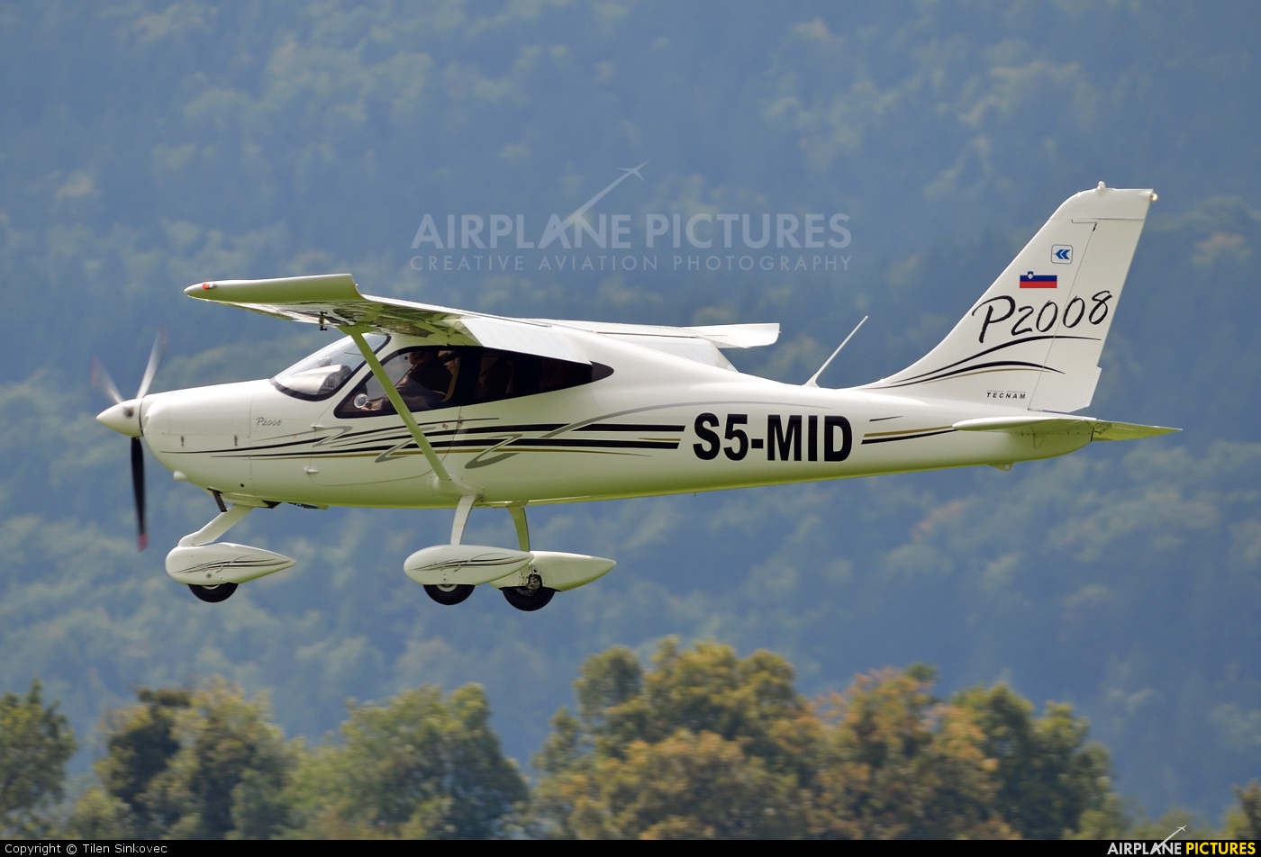 Private S5-MID aircraft at Lesce-Bled 