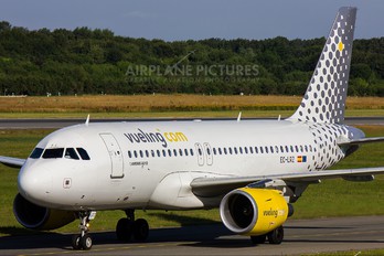 EC-LRZ - Vueling Airlines Airbus A319