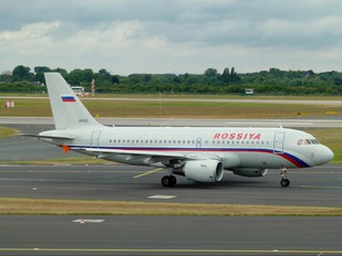 EI-EYL - Rossiya Airbus A319