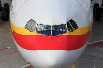 B-6088 - Hainan Airlines Airbus A330-200