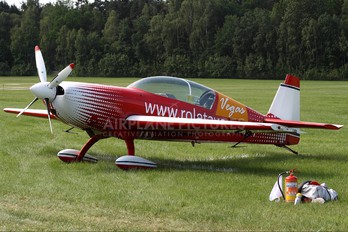 SP-ACM - Aeroklub Radomski Extra 300L, LC, LP series