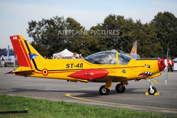 ST-48 - Belgium - Air Force "Hardship Red" SIAI-Marchetti SF-260