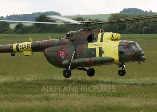 0841 - Slovakia -  Air Force Mil Mi-17