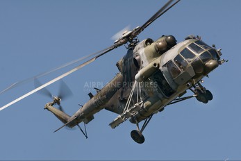 9781 - Czech - Air Force Mil Mi-171