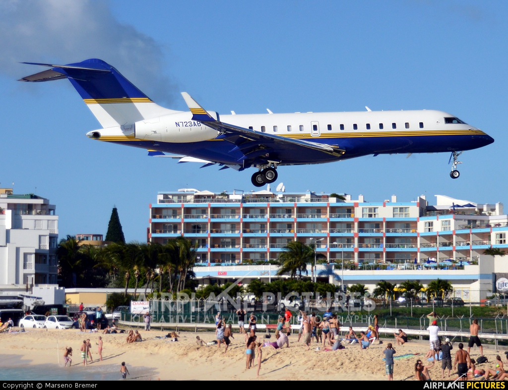 Private N723AB aircraft at Sint Maarten - Princess Juliana Intl