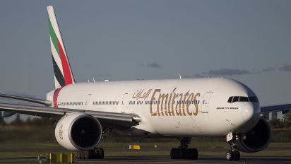 A6-EBT - Emirates Airlines Boeing 777-300ER