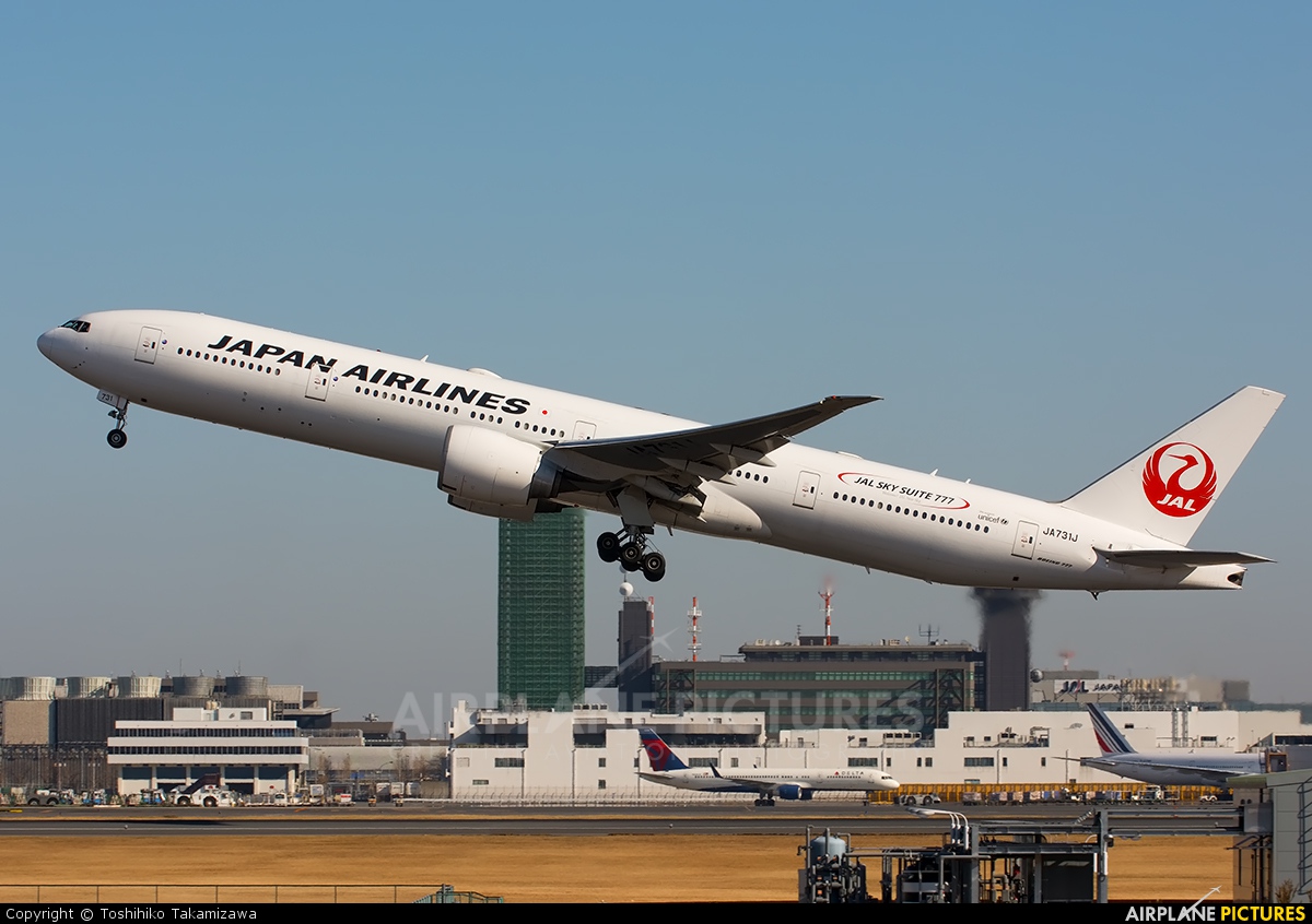 JAL - Japan Airlines JA731J aircraft at Tokyo - Narita Intl
