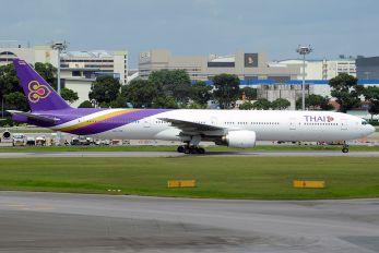 HS-TKE - Thai Airways Boeing 777-300