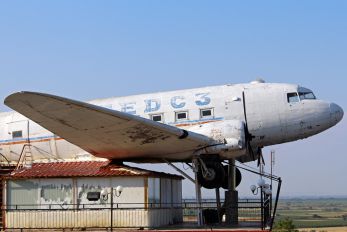 92641 - Greece - Hellenic Air Force Douglas C-47A Skytrain