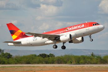 PR-AVC - Avianca Brasil Airbus A319