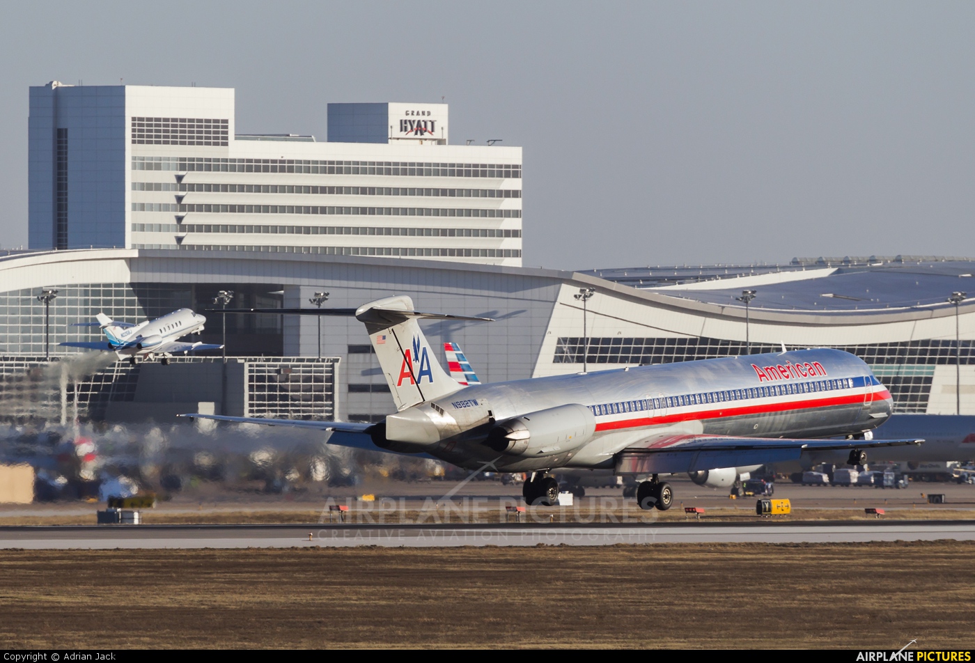 American Airlines N982TW aircraft at Dallas - Fort Worth Intl