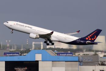 OO-SFW - Brussels Airlines Airbus A330-300
