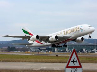 A6-EDT - Emirates Airlines Airbus A380