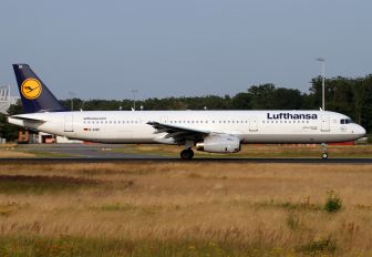 D-AISK - Lufthansa Airbus A321