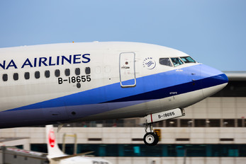 B-18655 - China Airlines Boeing 737-800