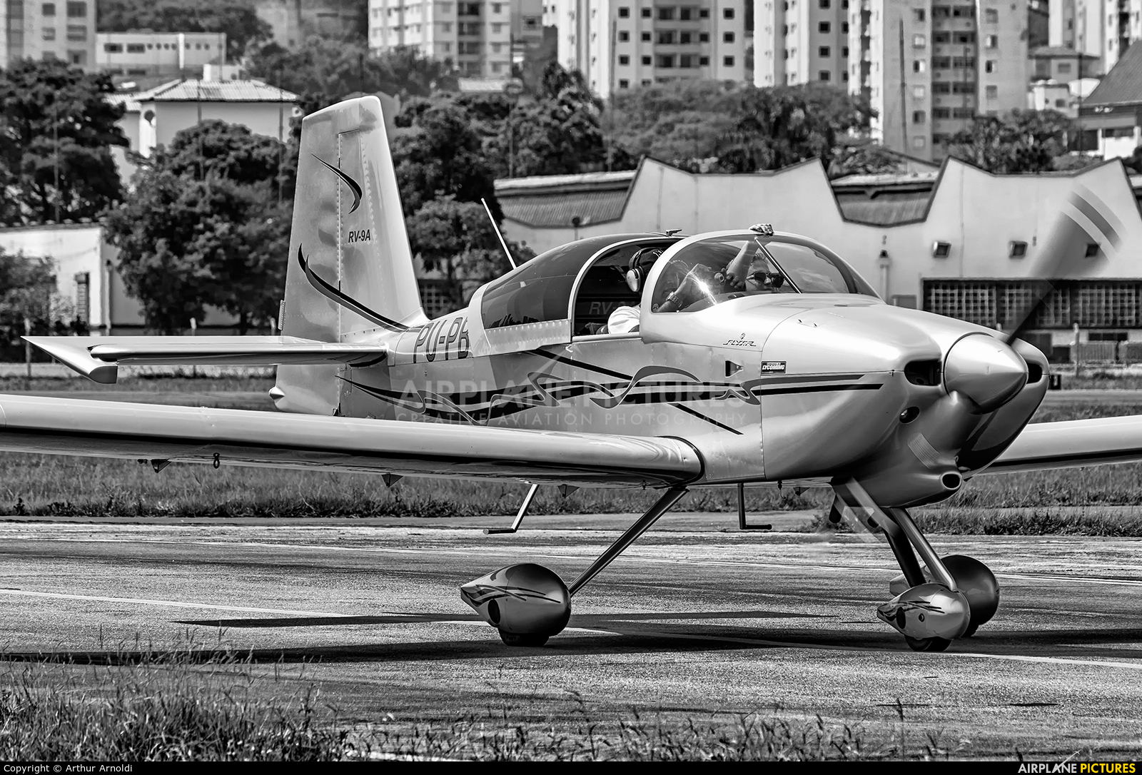 Private PU-PBG aircraft at São Paulo - Campo de Marte