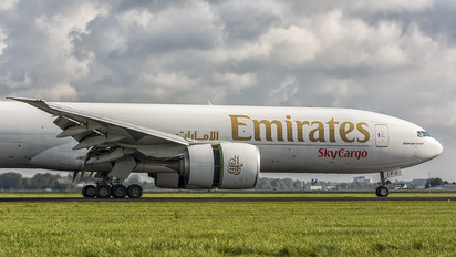A6-EFJ - Emirates Sky Cargo Boeing 777F