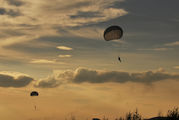 - - Poland - Army Parachute Military aircraft