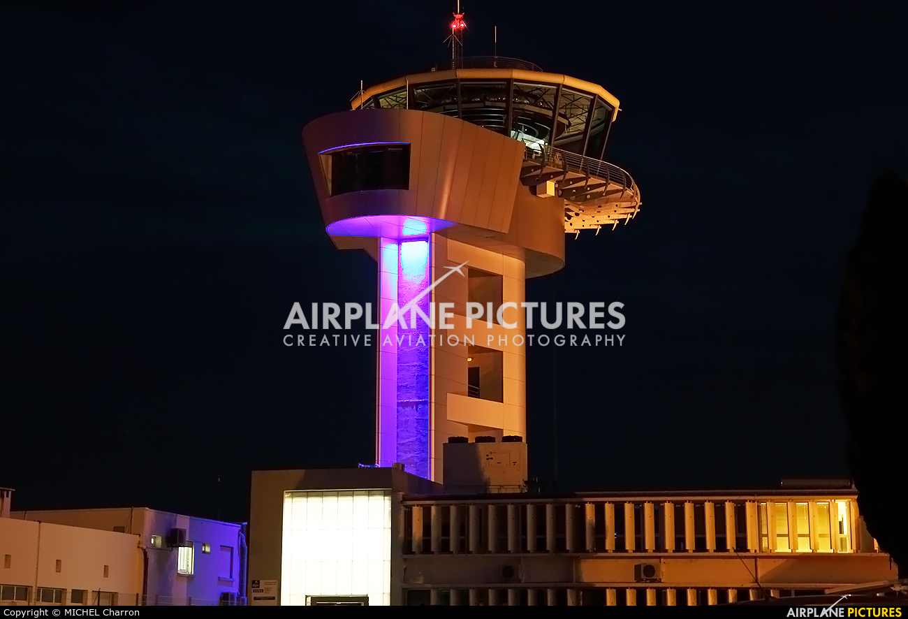- Airport Overview - aircraft at Bastia – Poretta