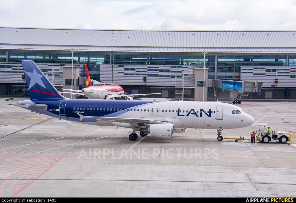 LAN Colombia CC-BAN aircraft at Bogotá - Eldorado Intl