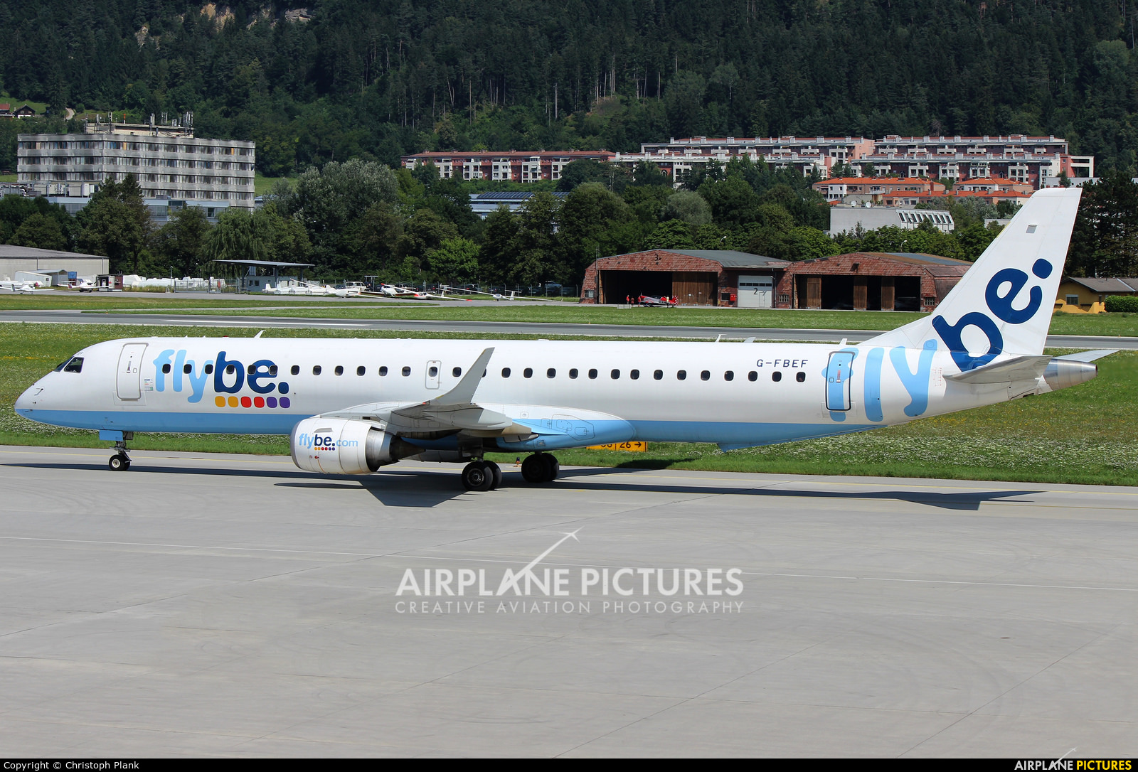 Flybe G-FBEF aircraft at Innsbruck