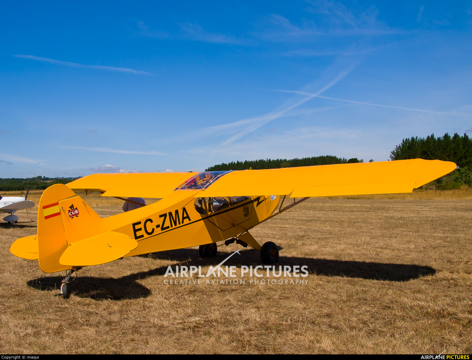 Private EC-ZMA aircraft at Campo de vuelo "As Lamas"